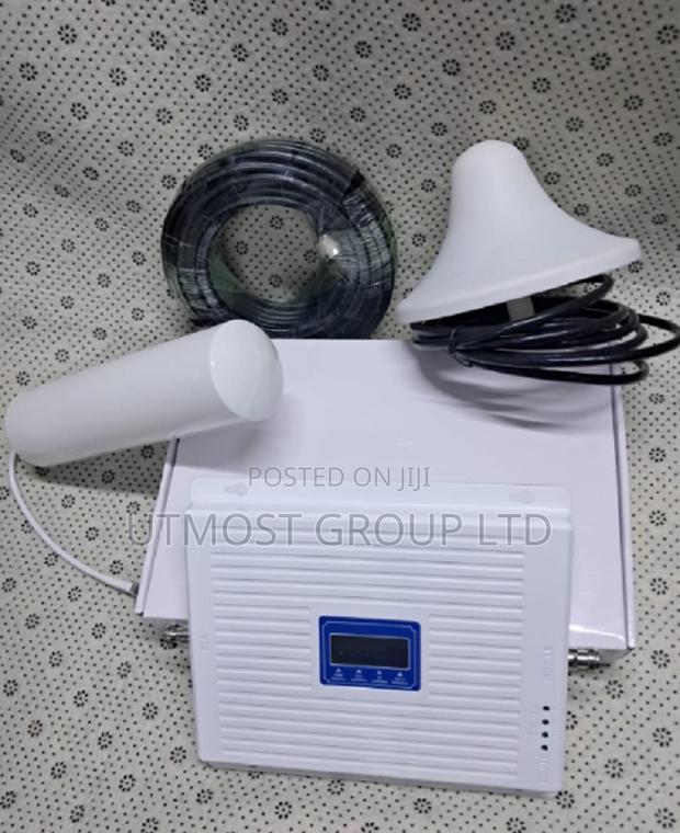 GSM Network Signal Boosters Triband 2g,3g,4g - main view