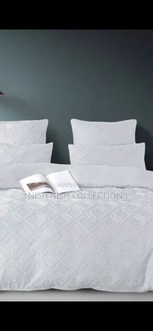 Luxury Tufted New Design Duvet Covers*