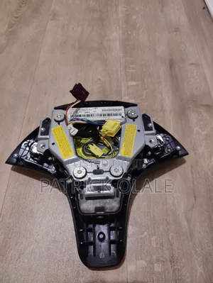 Mercedes Benz C-Class W204 Steering Wheel + Airbag