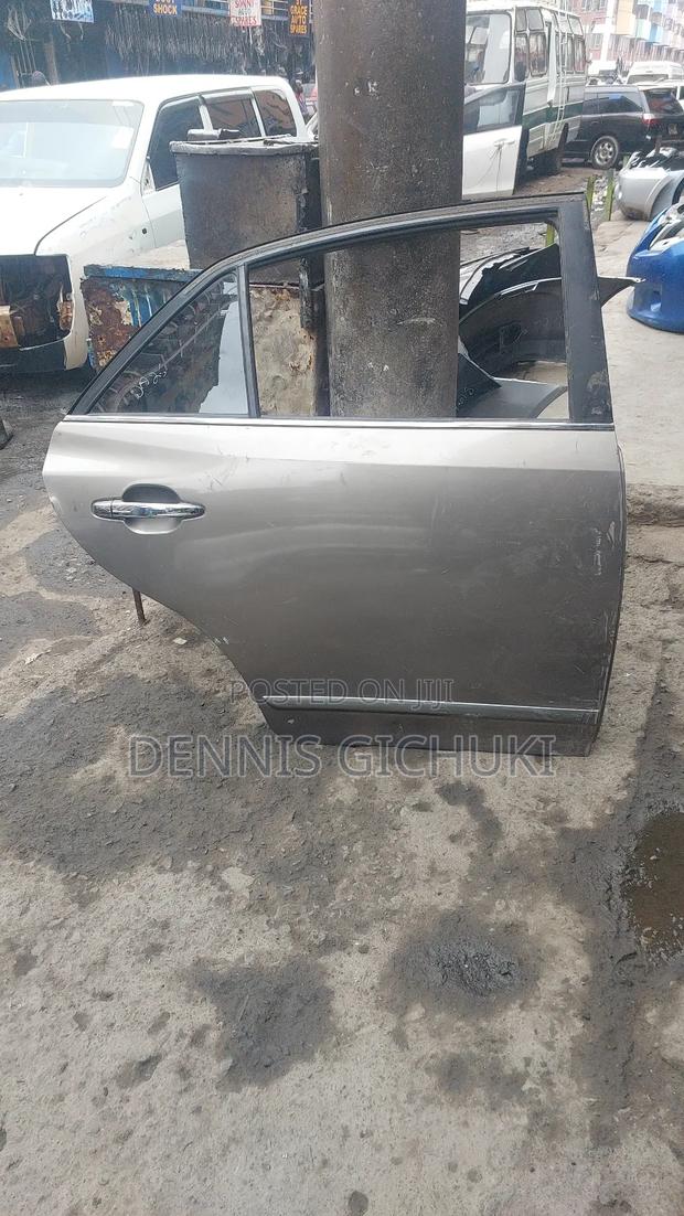 Rear Door Premio 260/265/270 Rh