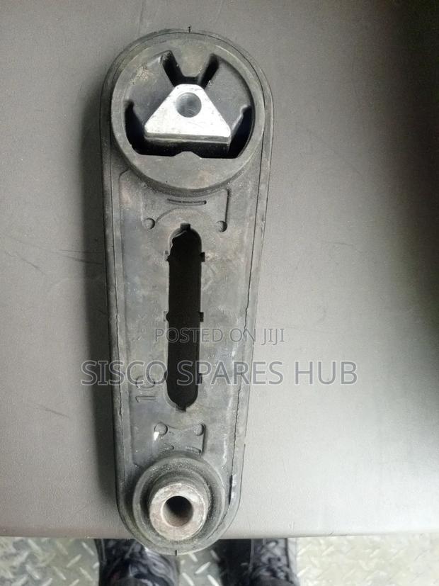 Gear Box Mounting Tiida - thumbnail 2