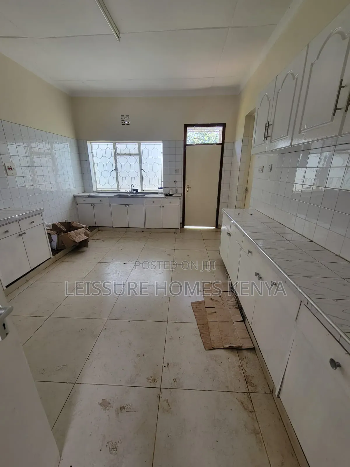 Prime Commercial Plot for Sale
