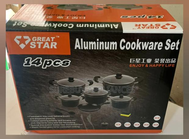 *Great Star Black Cookware Set - main view