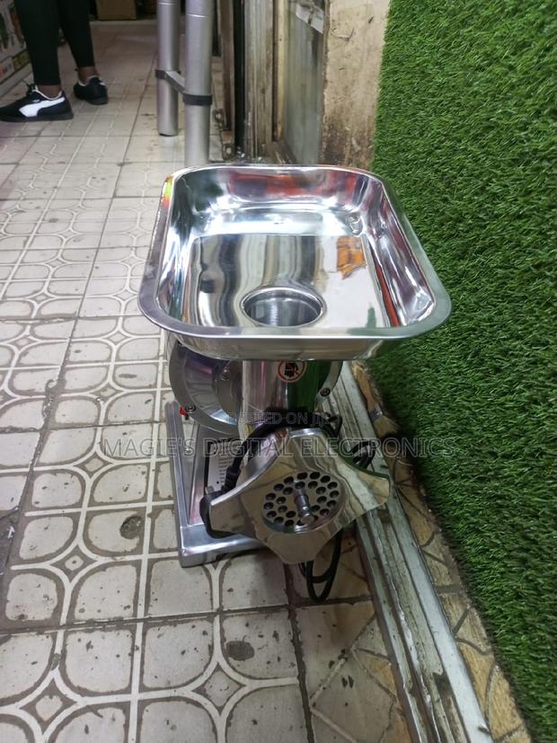 Highly Available A12 Electric Meat Mincer Machine