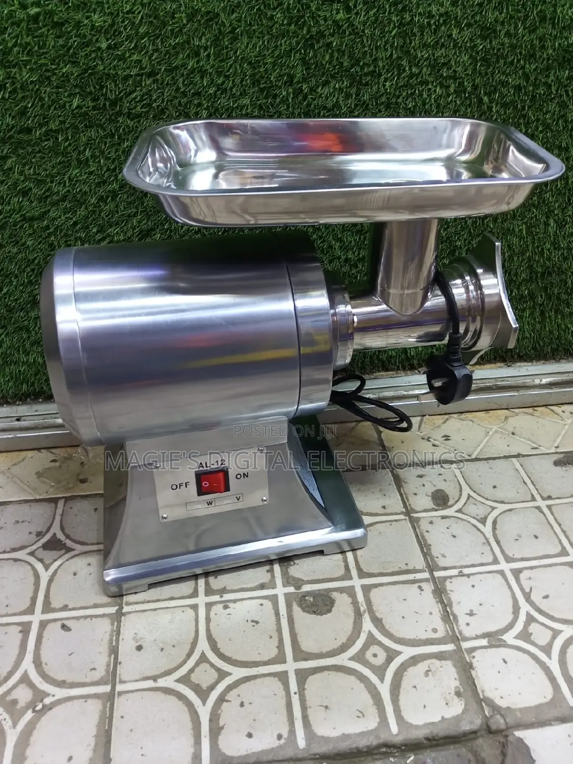 Well Performing Al12 Electric Meat Mincer Machine