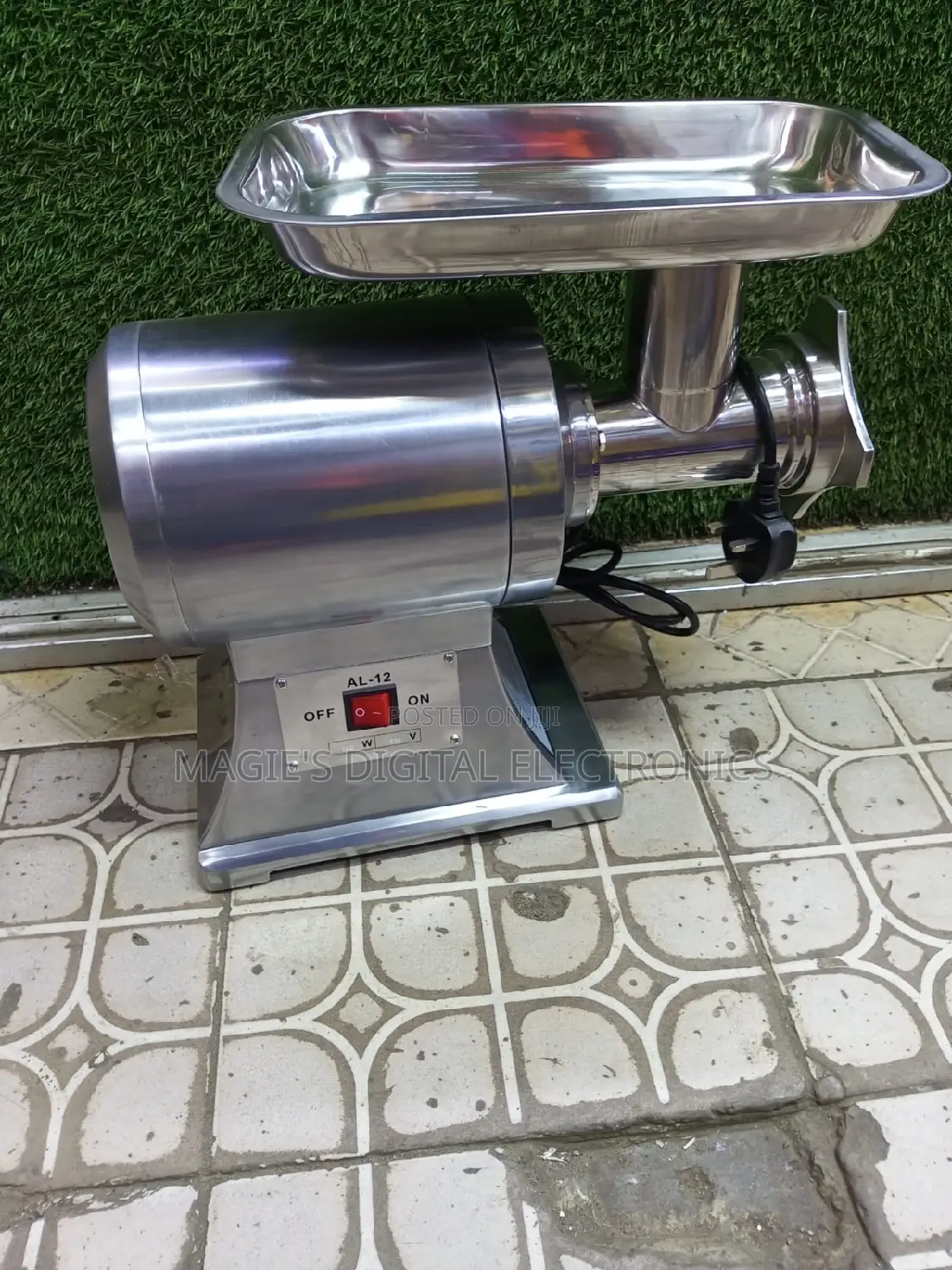 Top Guarantee Al12 Electric Meat Mincer Machine