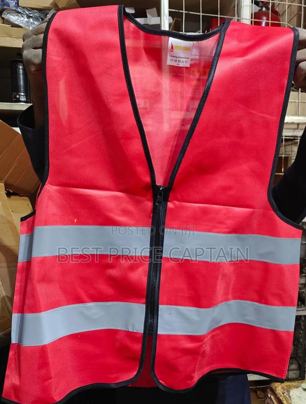 Reflector Vest With Zip - main view