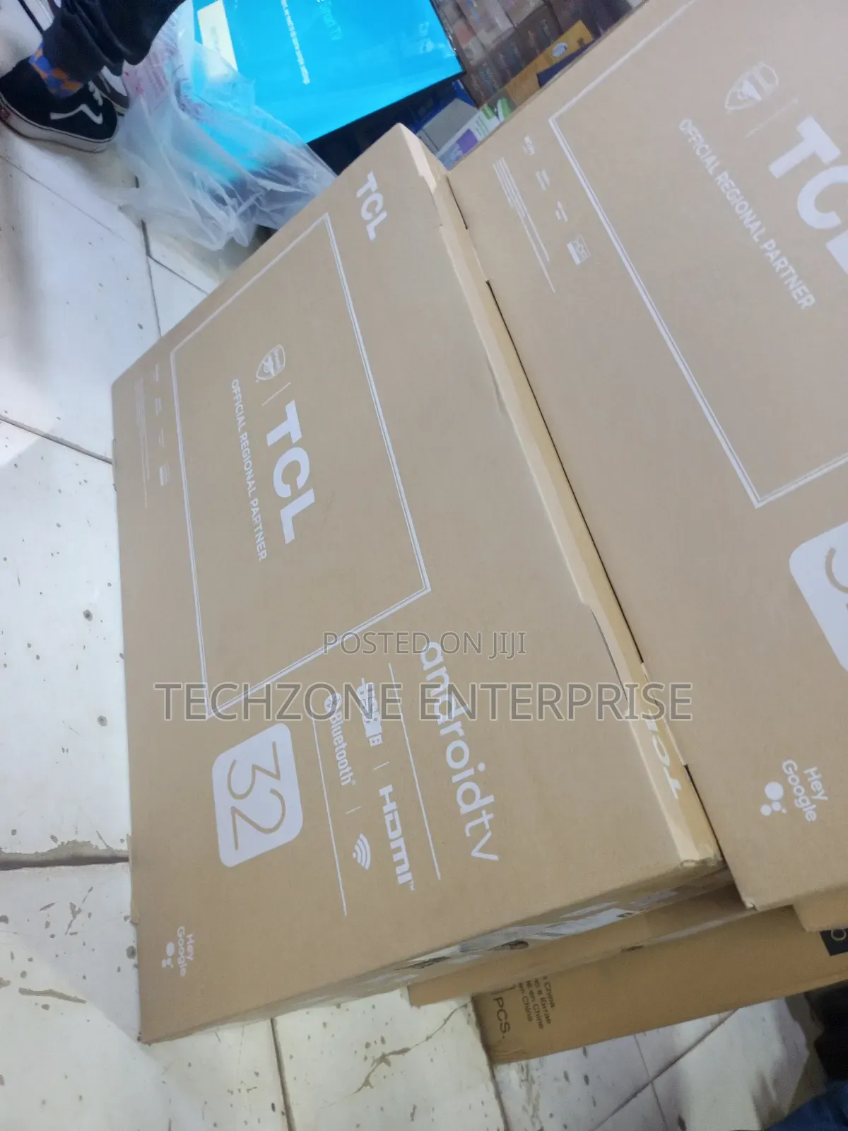 TCL S5400 32" Inch FHD Android Flameless Tv 