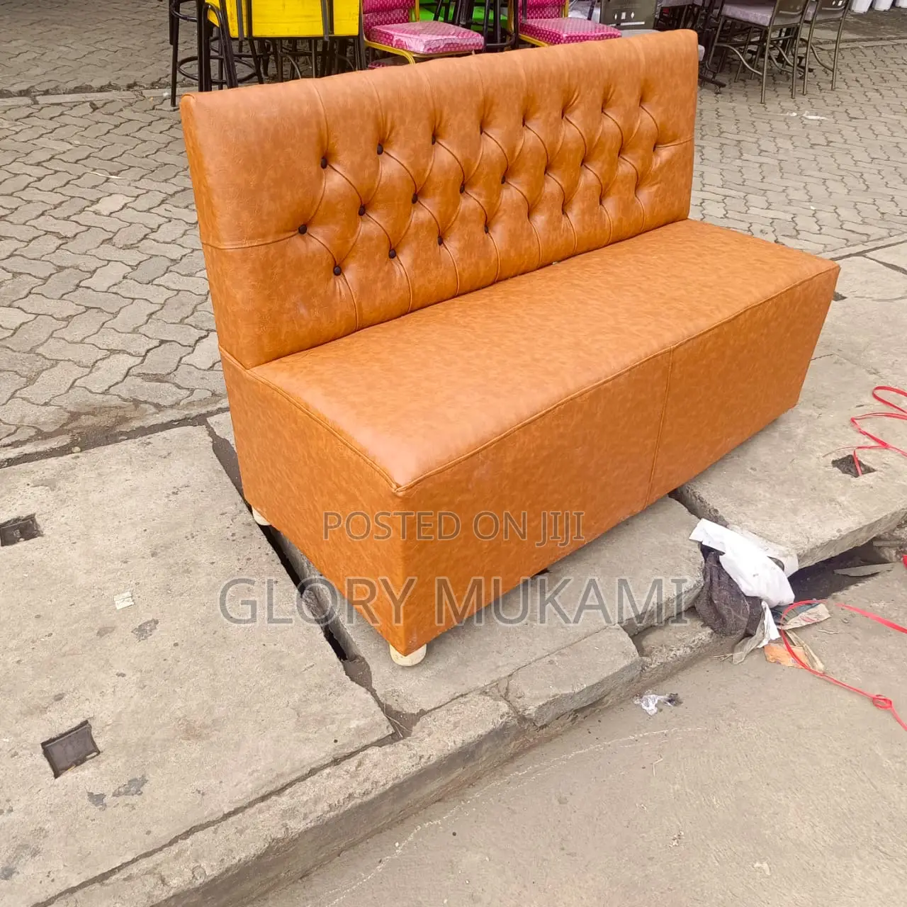 Restaurant And Bar 5ft Couch