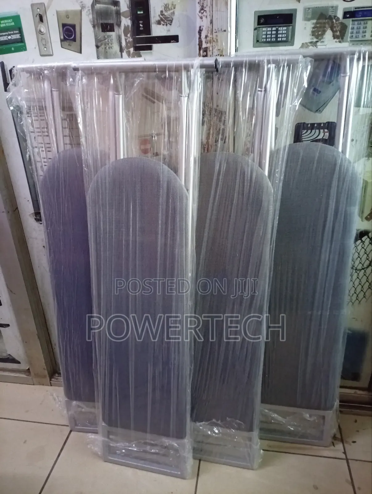 Metallic Ironing Box