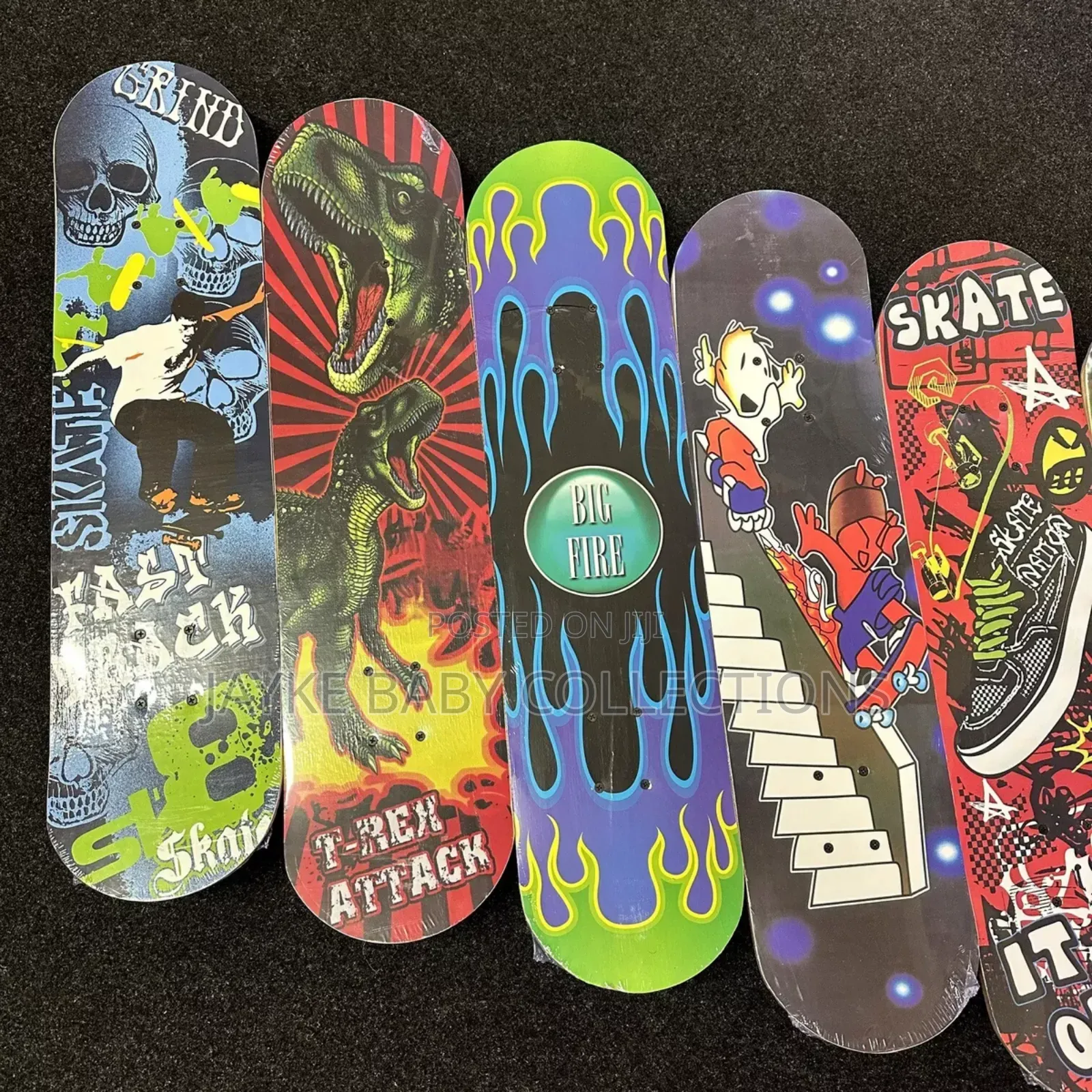 Kids Beginner Skateboard 59cm Retro Design