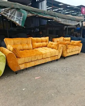Easy-Care 5 Seater Butterfly Sofa3,2