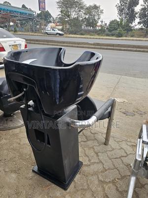 Saloon Washing Chair - main view