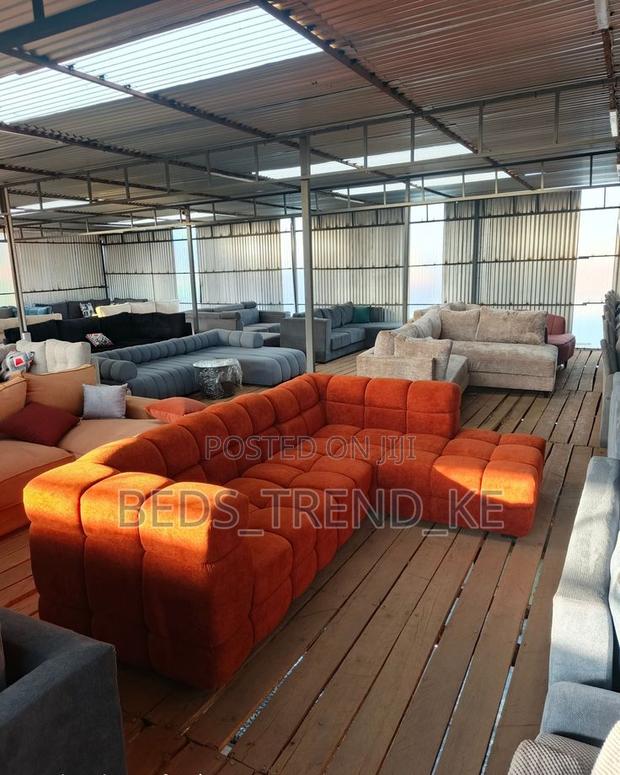 Bubble-Inspired 6 Seater L Sofa