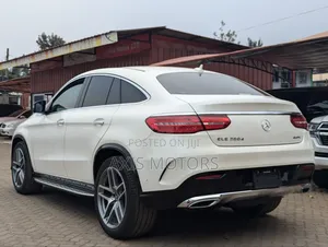 Mercedes-Benz GLE-Class GLE 350d 4MATIC 2018 White