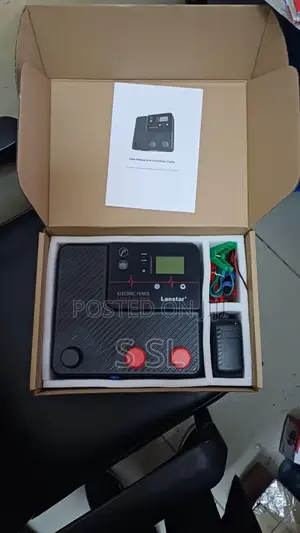P1000 Lanstar Electric Fence Energizer
