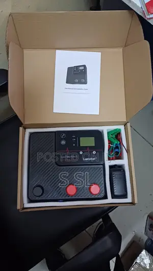 P1000 Lanstar Electric Fence Energizer