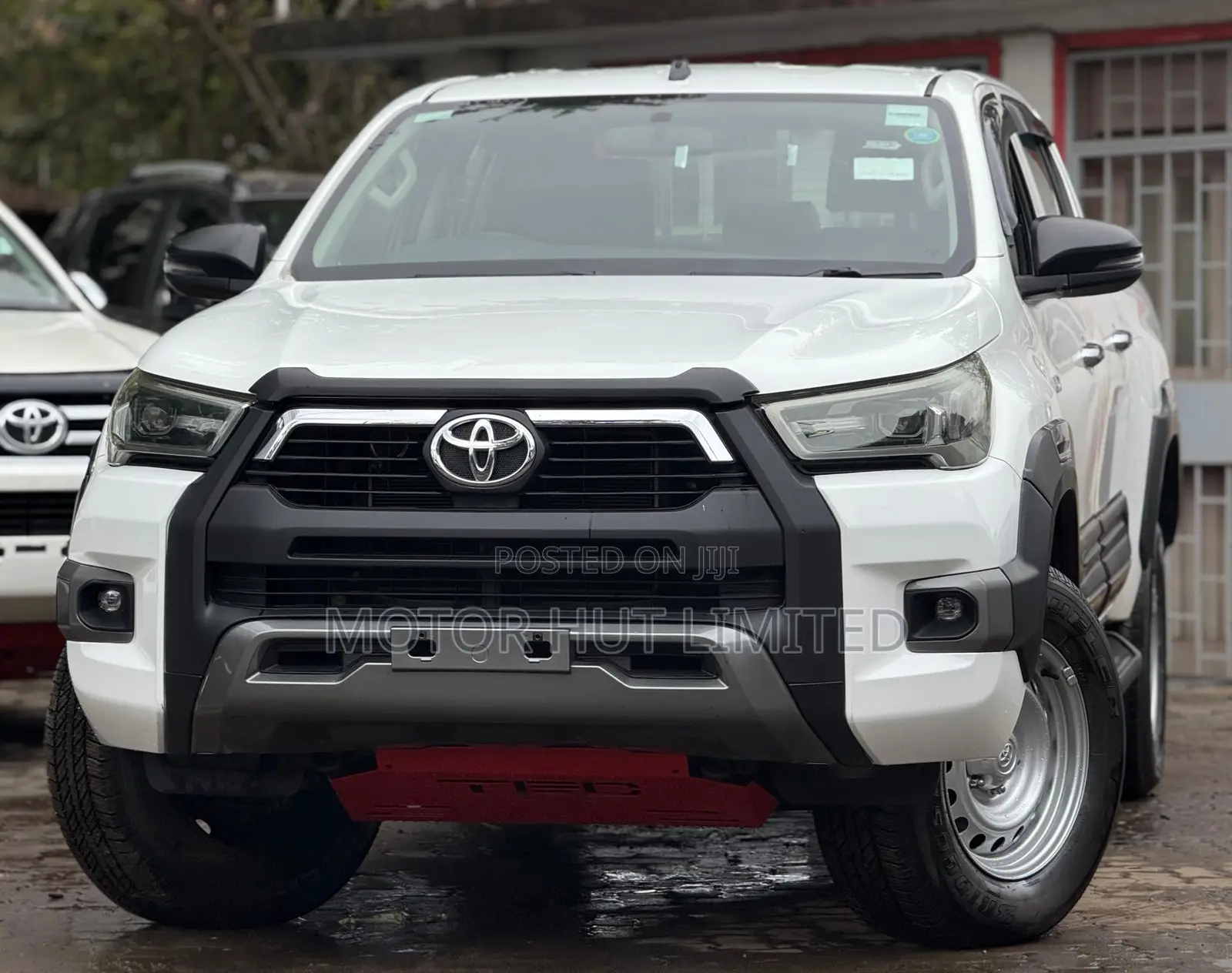 Toyota Hilux 2019 White