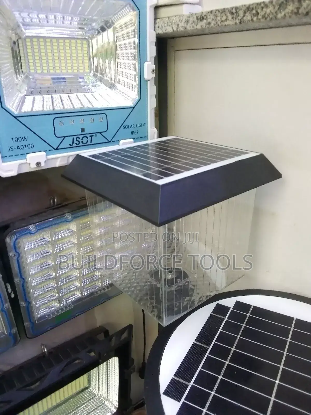 Solar Garden Lightings