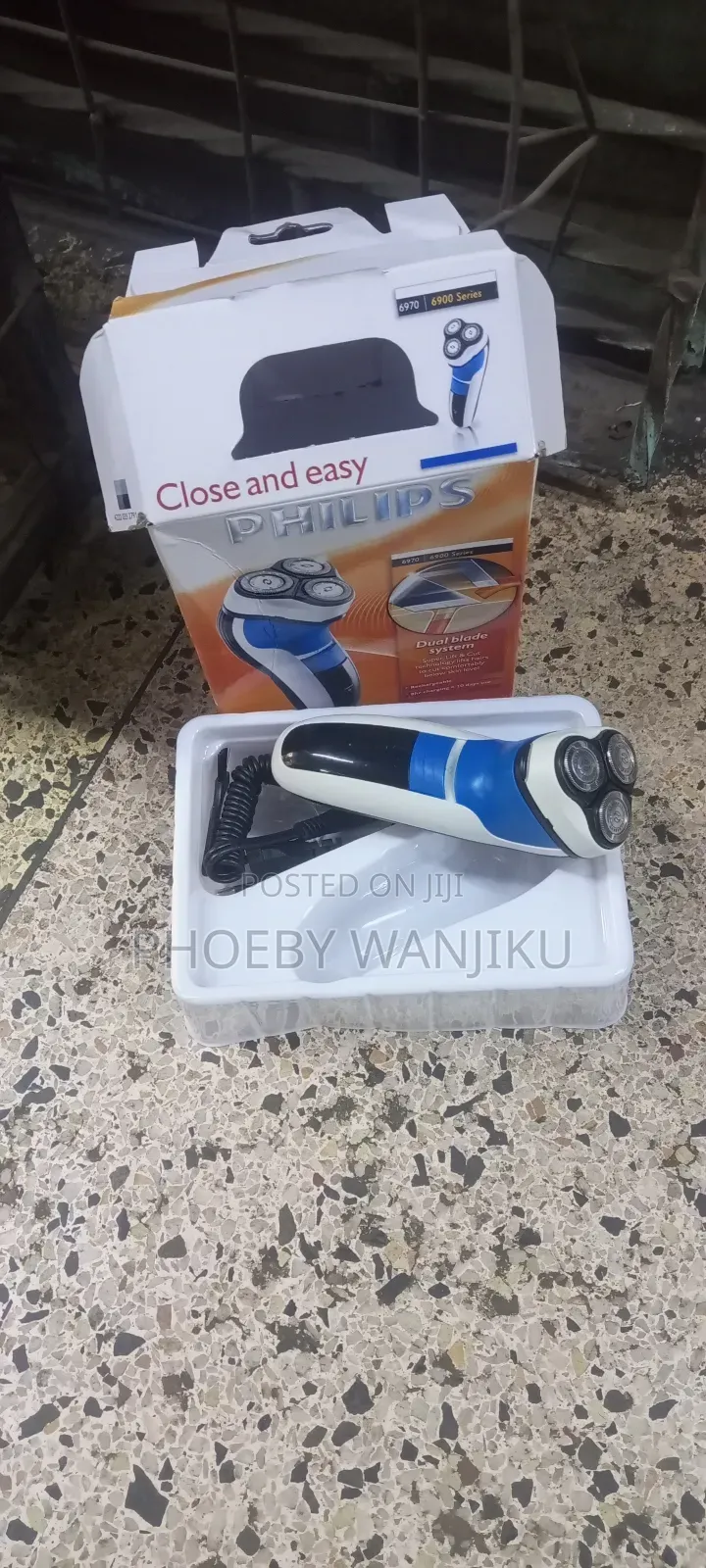 Philips Close and Easy Smoother