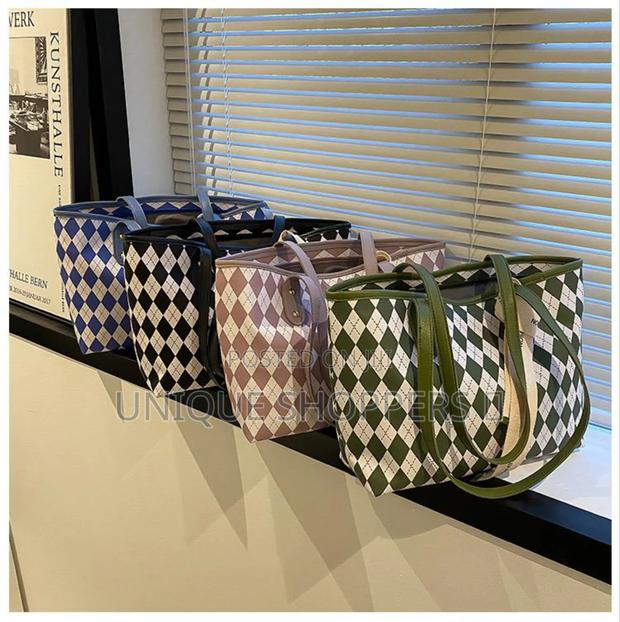 Diamond Lattice Bag/ Shoulder Tote Bag* - thumbnail 2