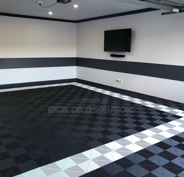Heavy-Load Garage Flooring – Oil Water Resistant
