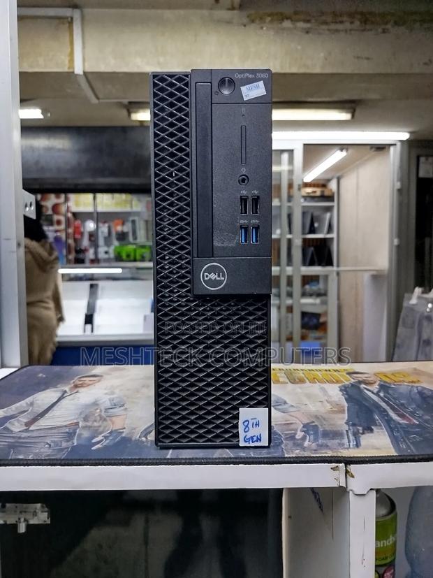 Desktop Computer Dell OptiPlex 3060 8GB Intel Core I5 SSD 256GB - main view