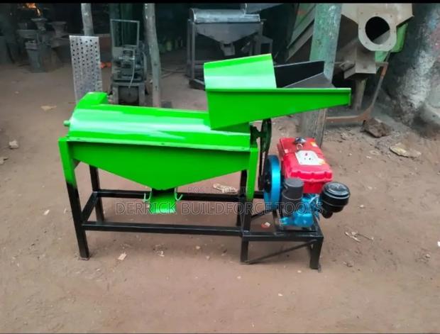 Local Sheller With 7.5hp Deisel Engine - main view
