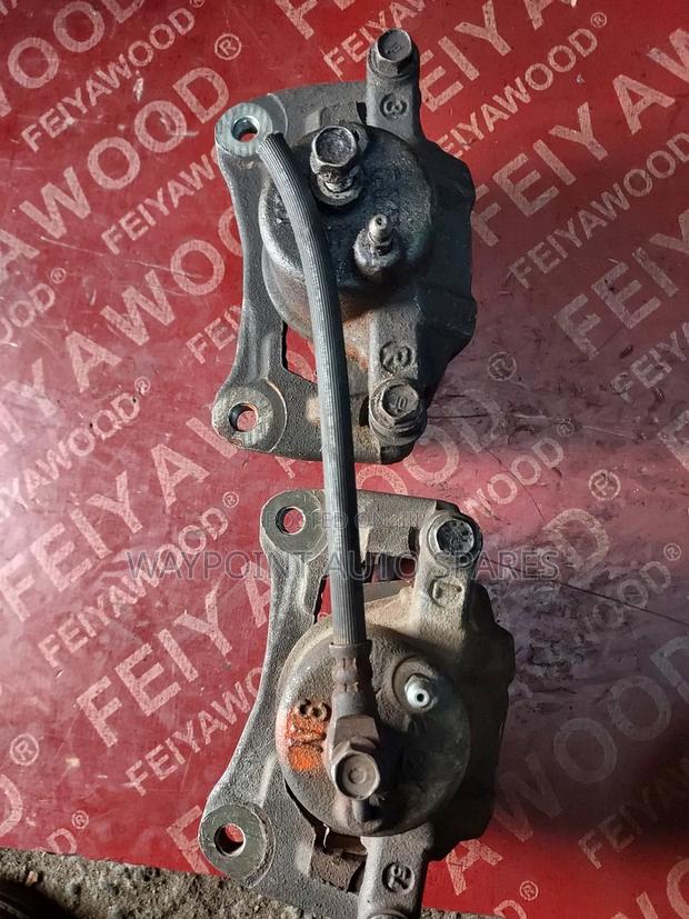 Front Calliper Nze,Fielder 22vg - thumbnail 3