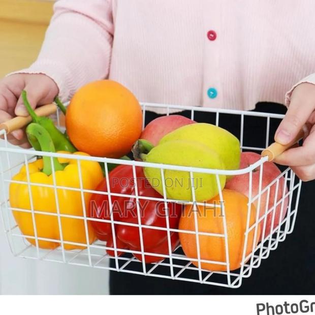 Metallic Mesh Basket Wooden Handle