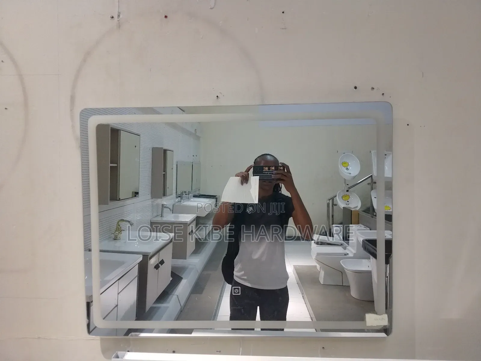 60×80 Mirror Available