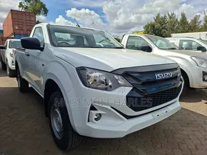 New Isuzu D-MAX 2025 White