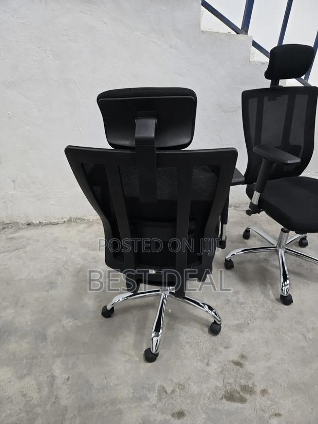 High Back Mesh Comfortable Orthopedic Chair - thumbnail 2