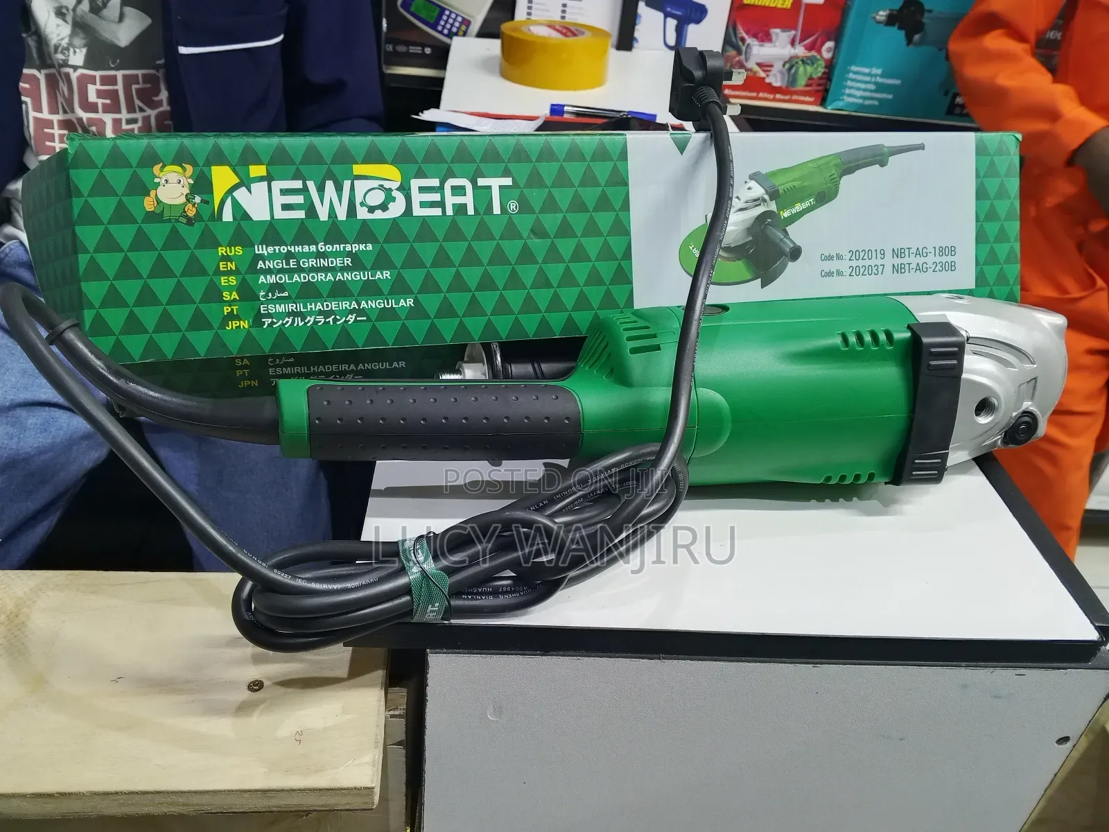 Newbeat 9 Inch Angle Grinder/ Newbeat Grinder