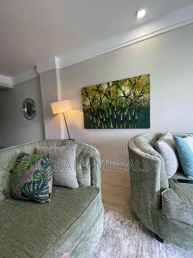 2 Bedroom Holiday Home| Near Airport Sgr| Furnished Airbnb - thumbnail 6