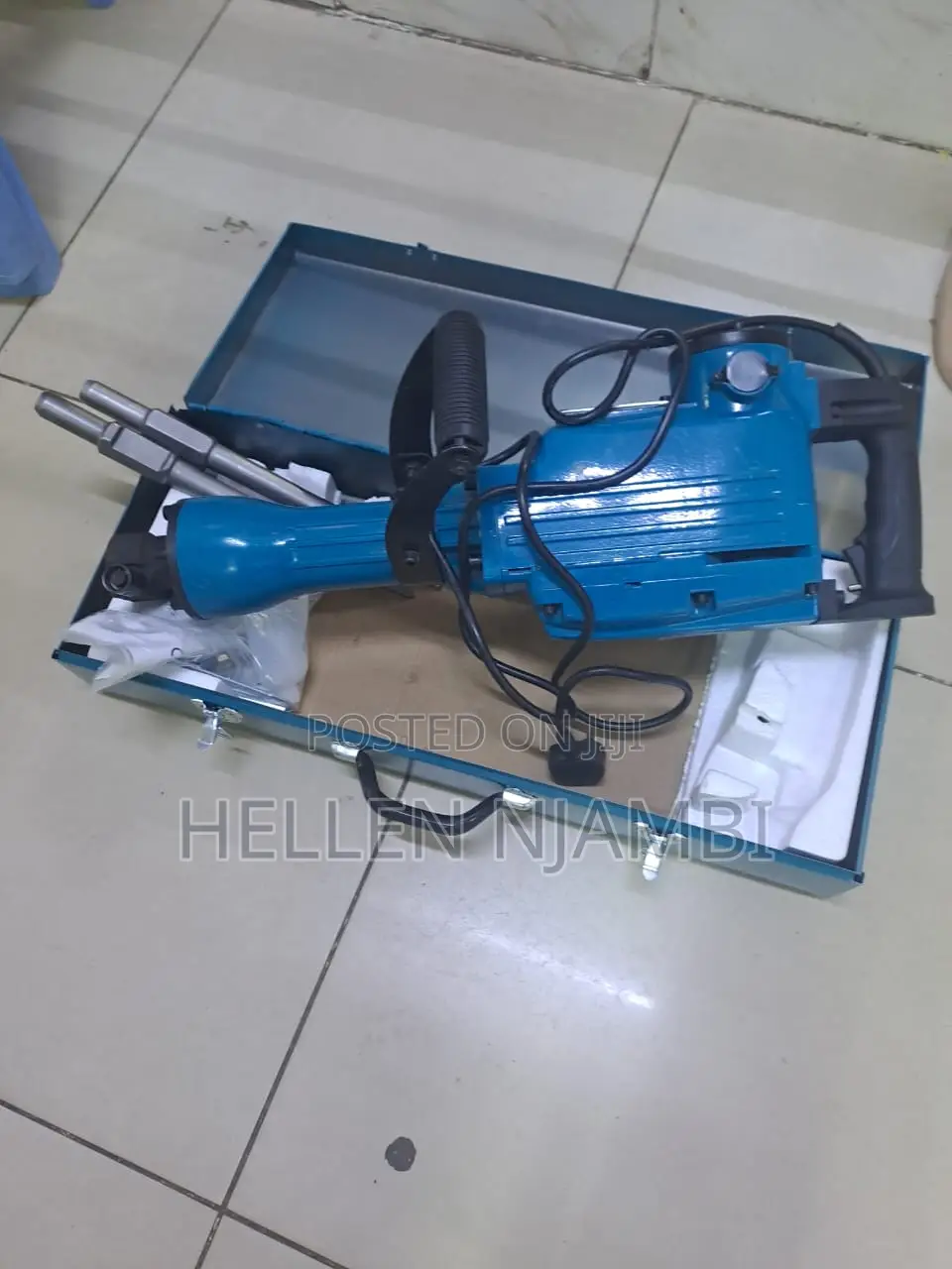 Makita 2600watts Heavy Duty Demolisher