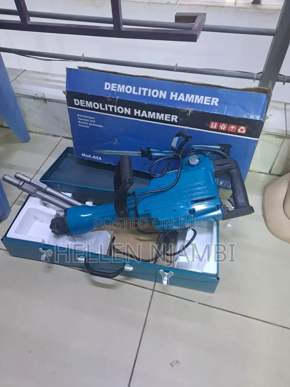 Makita 2600watts Heavy Duty Demolisher