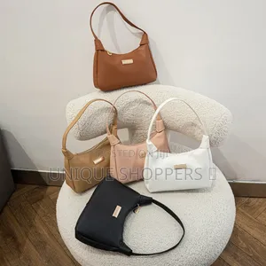 Versatile Shoulder Bag* Style; Dates, Strolls, Office