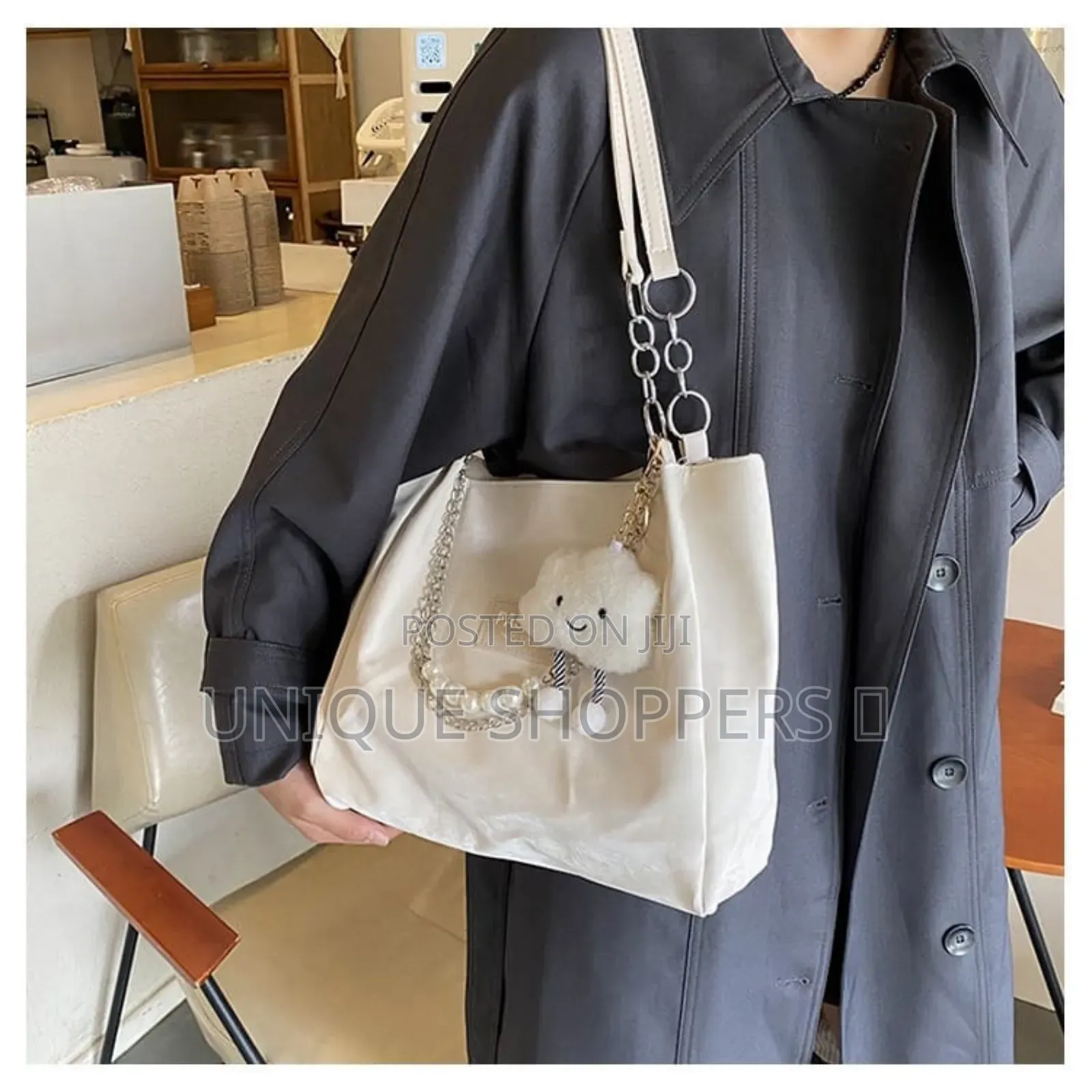 Cute Fashion Pearl Handbag With Cloud Bagcharm /Keyholder