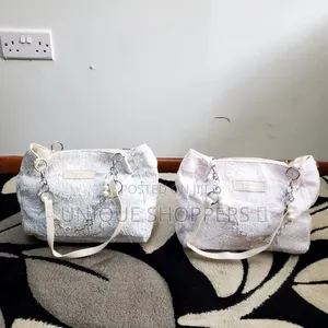 All Seasion Fashion Pearl Hand/Tote Bag*