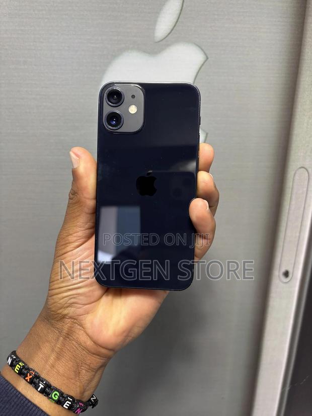 Apple iPhone 12 mini 128 GB Black - main view