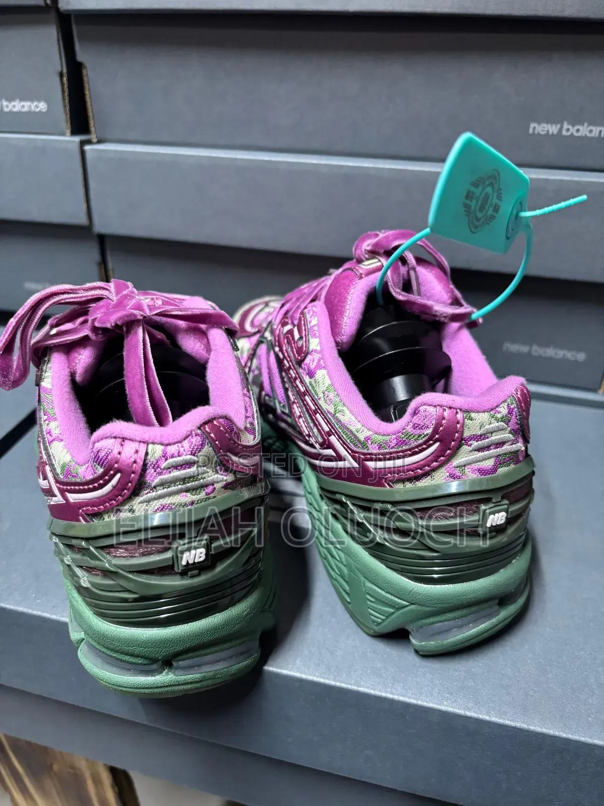 New Balance 1906r X Jack Harlow
(Fully Boxed)
