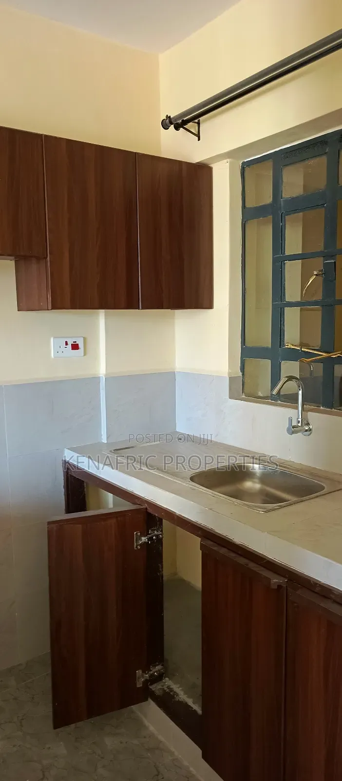 2bdrm Apartment in Makasembo, Kibuye for rent