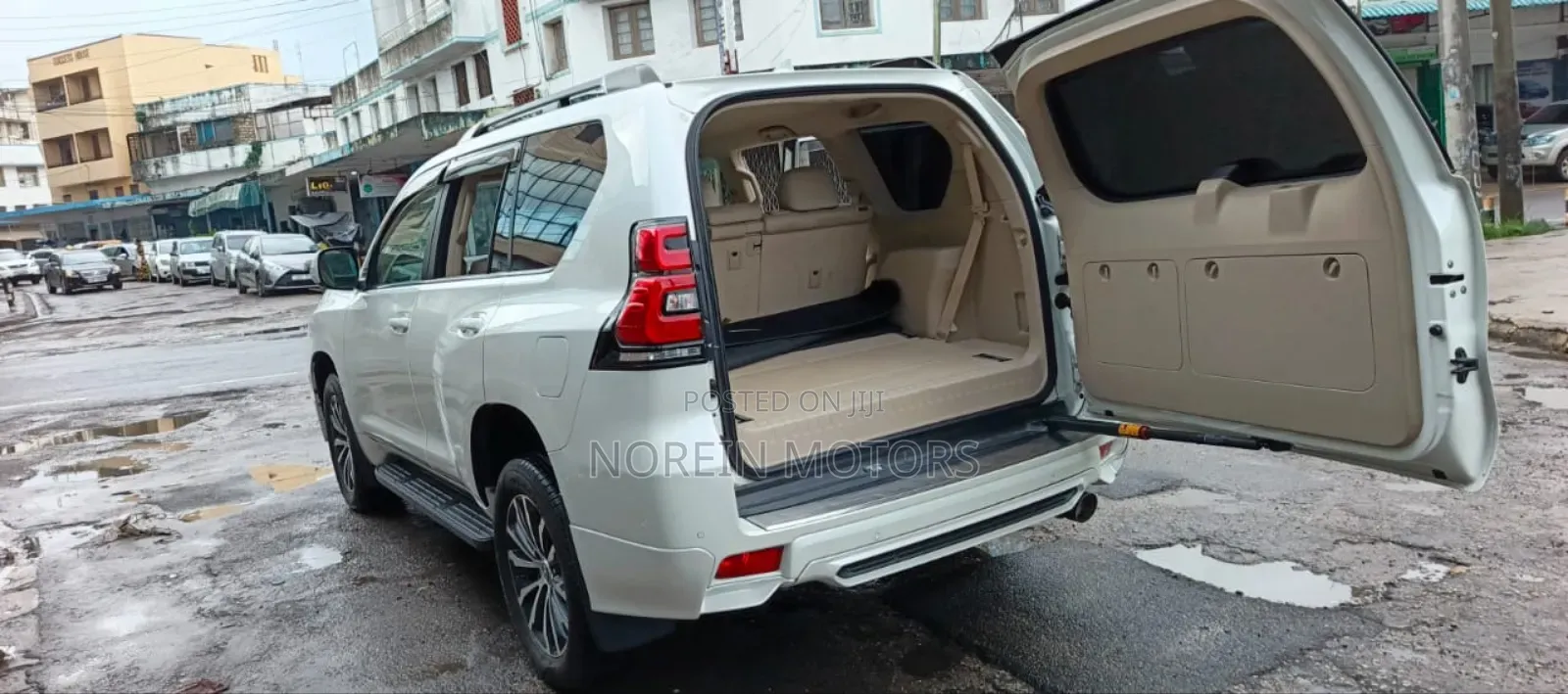 Toyota Land Cruiser Prado 2019 Pearl