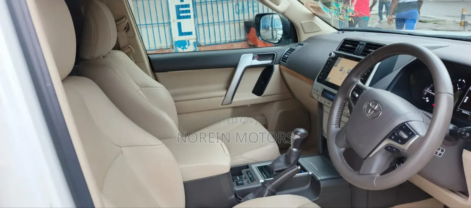 Toyota Land Cruiser Prado 2019 Pearl