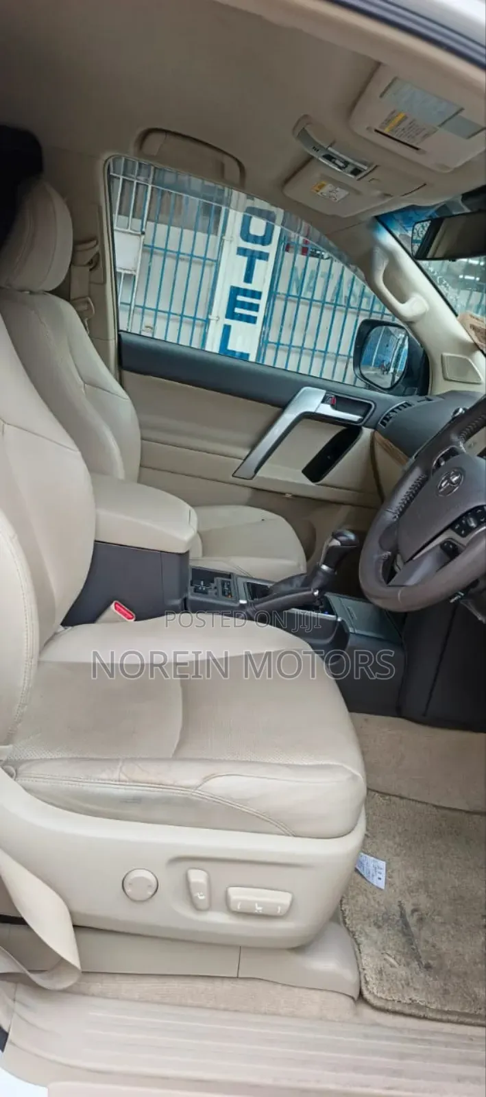 Toyota Land Cruiser Prado 2019 Pearl