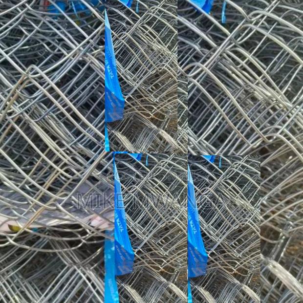 12.5g Steel Wire/ Chain Link 80x80 6ft Tall