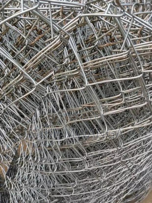 7ft Steel Mesh Fence /Chain Link 80x80, 12.5 G