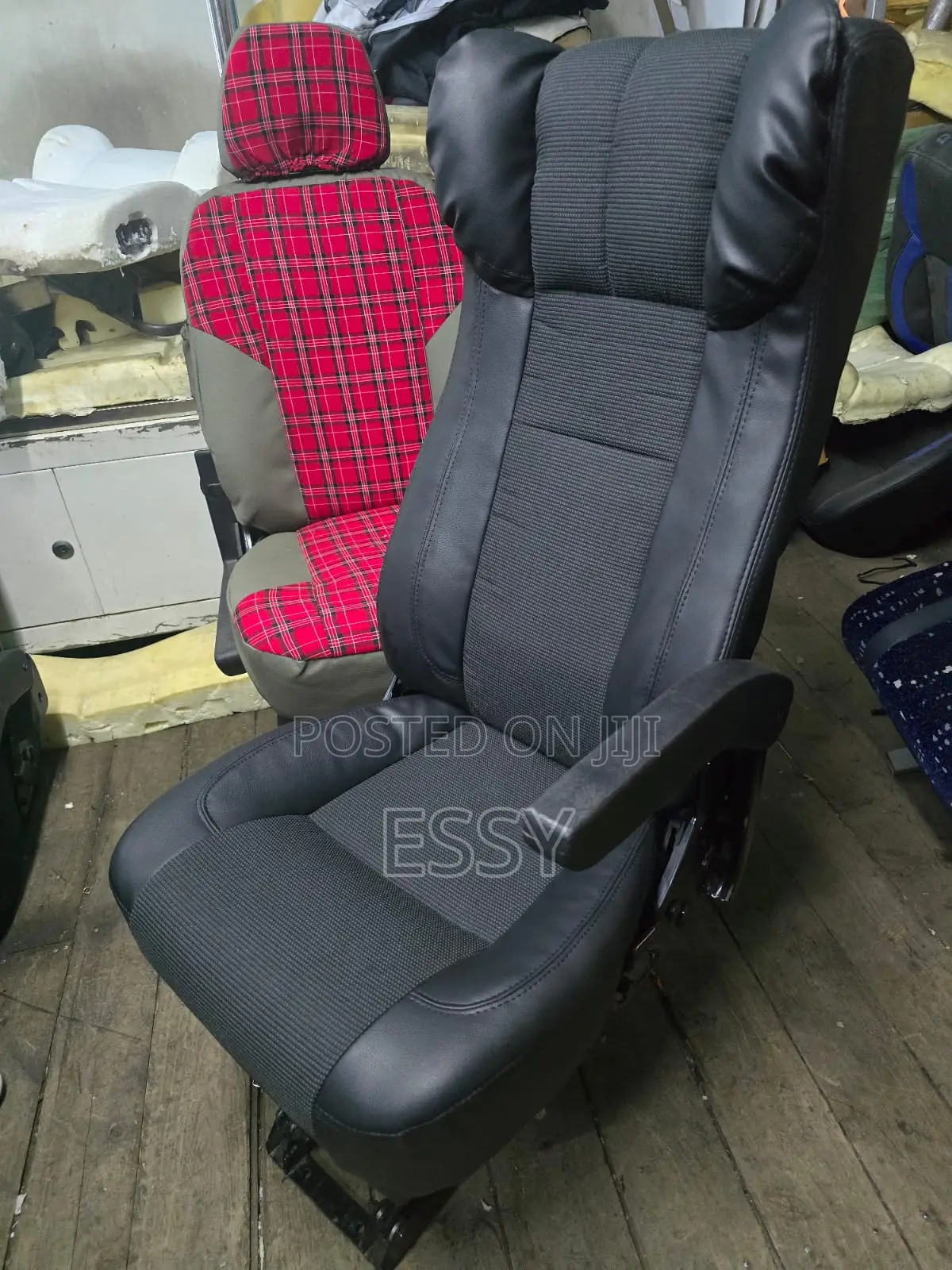 Executive Reclining Seats for Hiace /Mini Bus