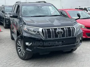 Toyota Land Cruiser Prado 2.7 2020 Matt Black